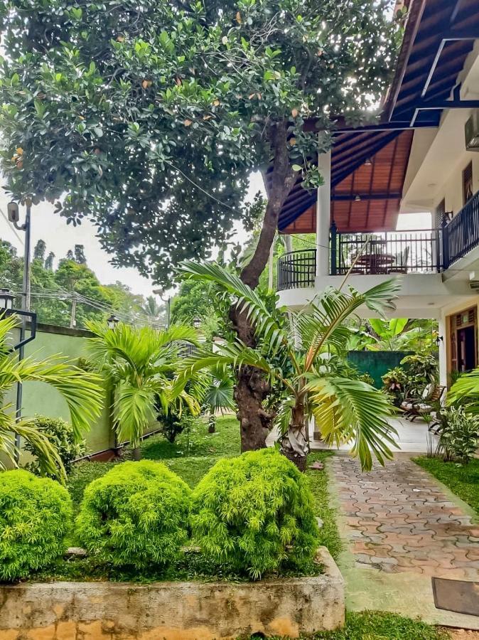Marathona Tourist Resort - Anuradhapura Ngoại thất bức ảnh
