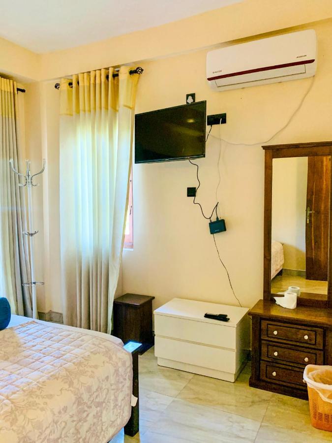 Marathona Tourist Resort - Anuradhapura Ngoại thất bức ảnh