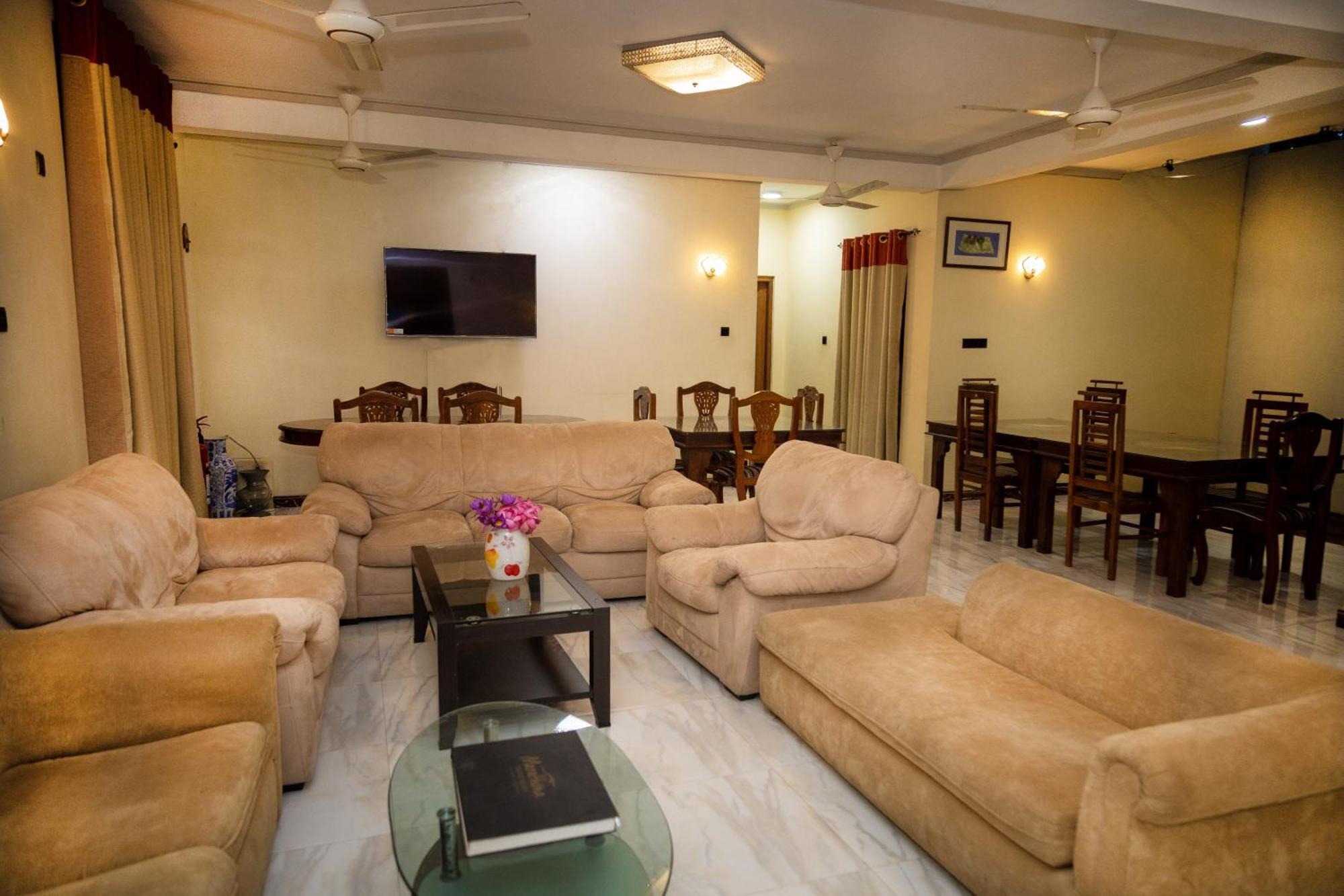 Marathona Tourist Resort - Anuradhapura Ngoại thất bức ảnh