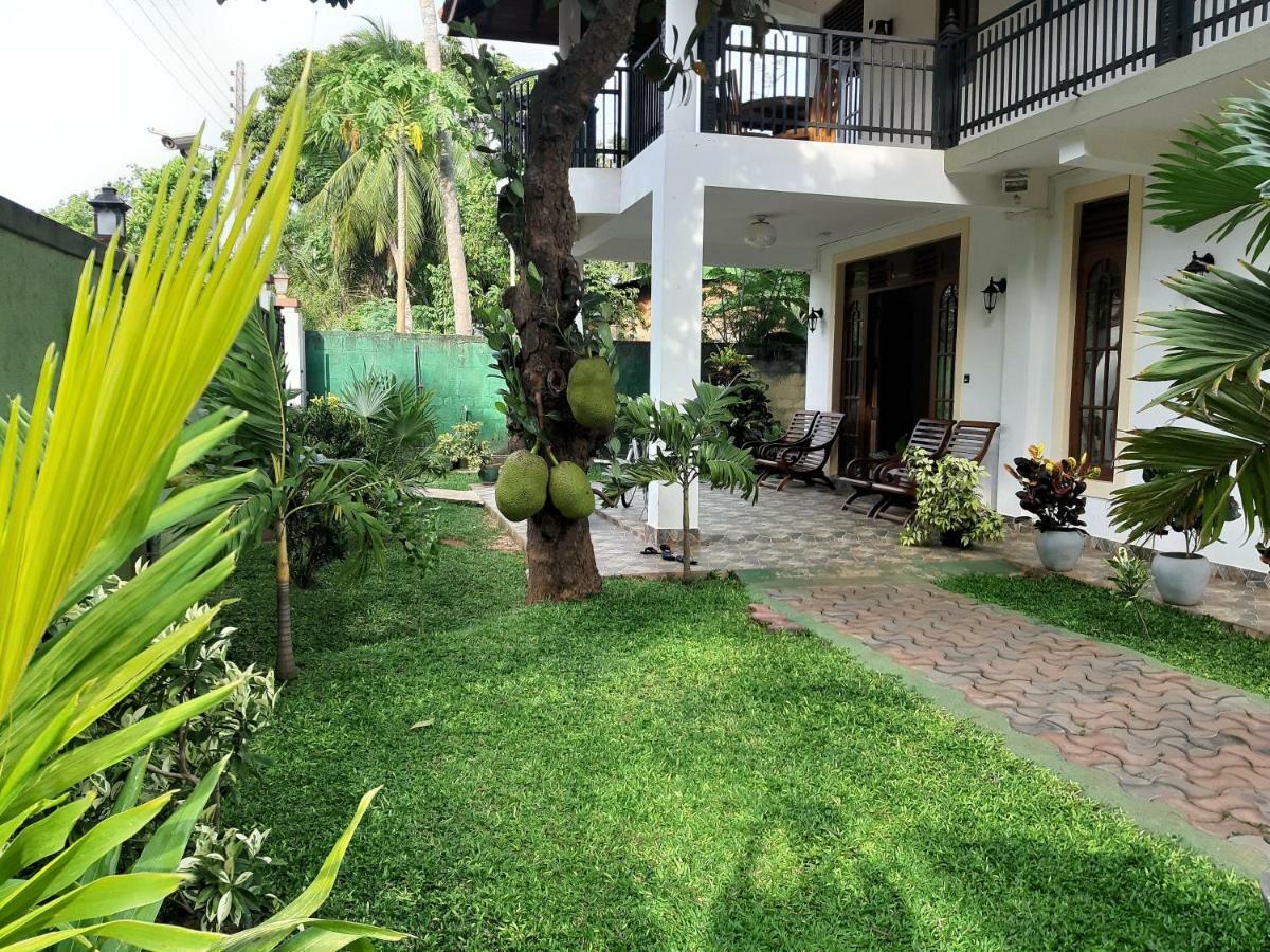 Marathona Tourist Resort - Anuradhapura Ngoại thất bức ảnh